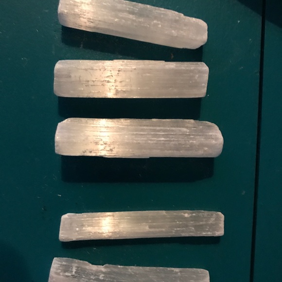 5 pieces of selenite - Picture 4 of 5